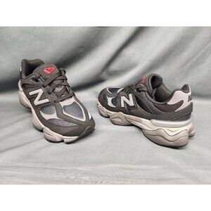 New Balance Boys 9060 Sneakers PC9060BK Suede Black Grey Size 2.5 NEW NO BOX!